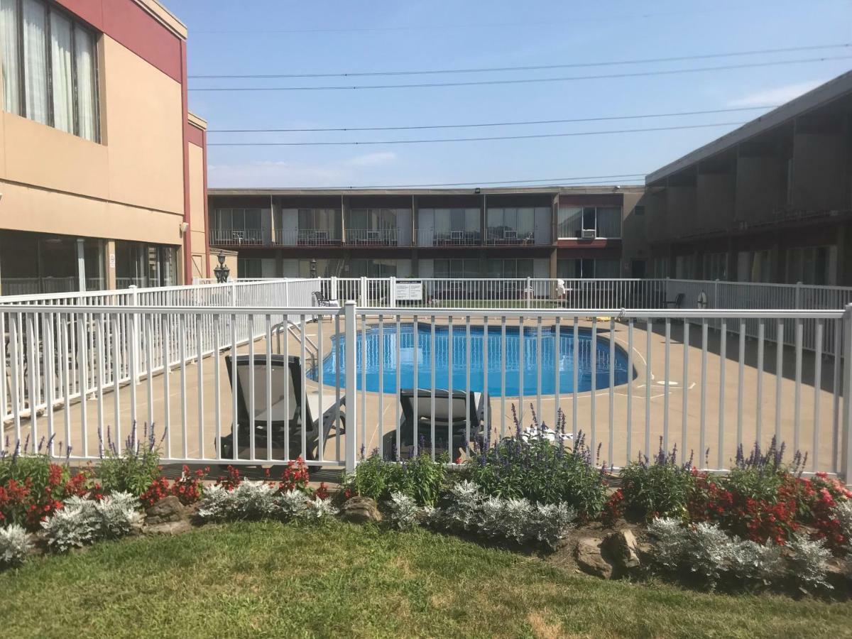 Auberge Royal Versailles Montreal Ngoại thất bức ảnh